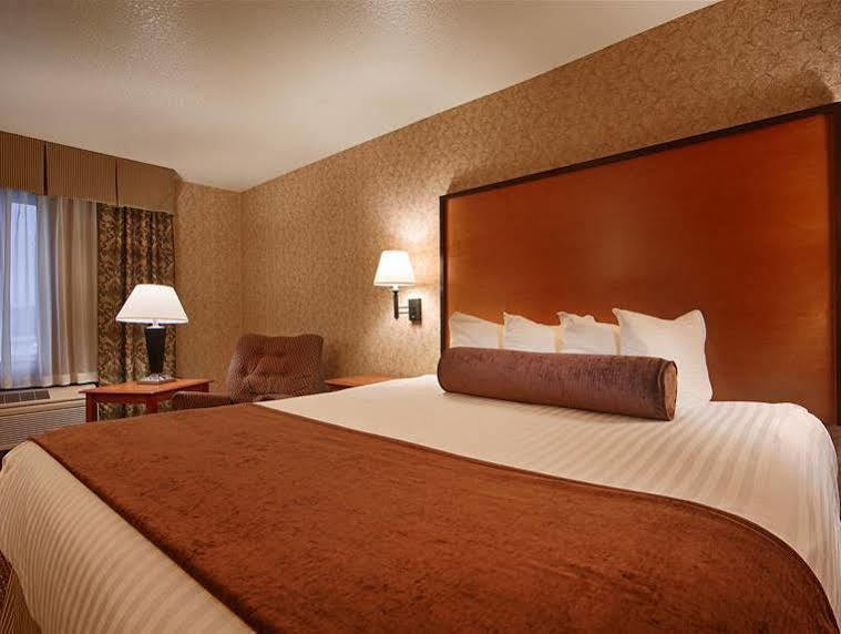 Best Western Cascade Inn & Suites Troutdale Exterior photo